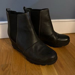 Sorel waterproof bootie